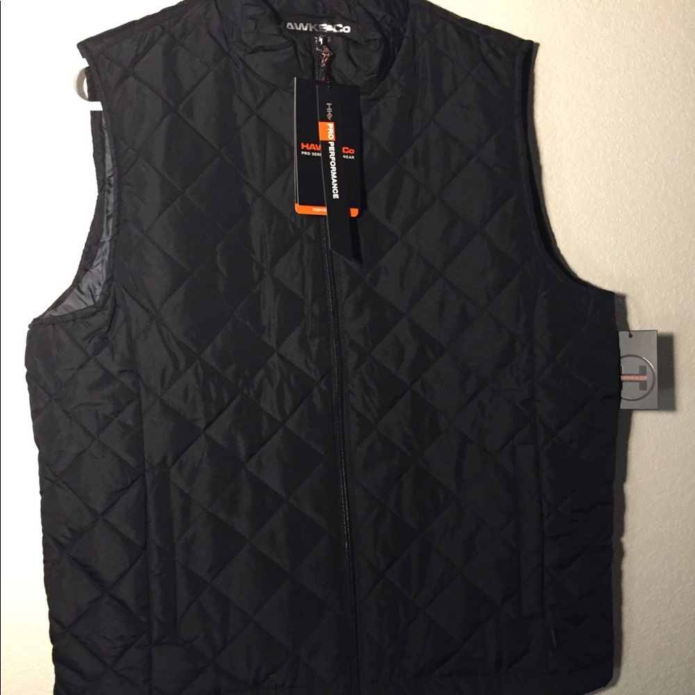 HAWKE & Co Men’s M Vest NWT
